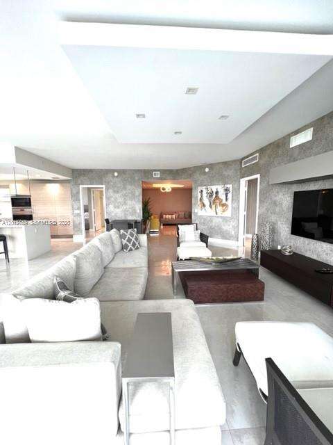 Marina Palms at 17111 Biscayne Blvd, North Miami Beach, FL 33160 - For Rent photo 15