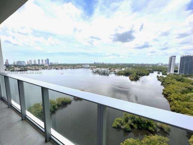Marina Palms at 17111 Biscayne Blvd, North Miami Beach, FL 33160 - For Rent photo 32