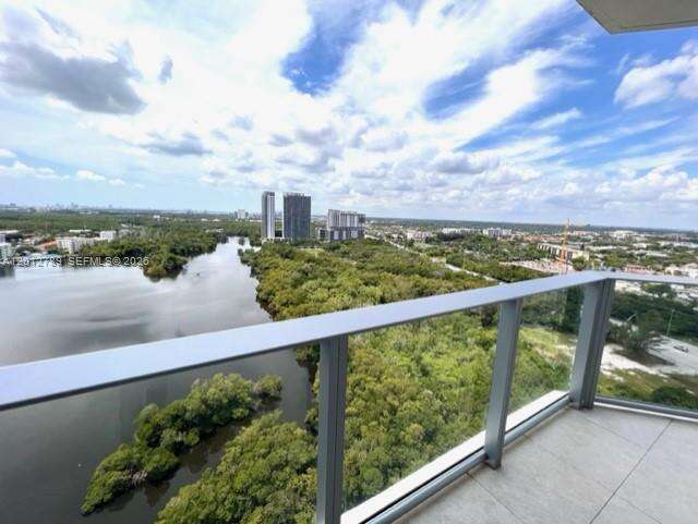 Marina Palms at 17111 Biscayne Blvd, North Miami Beach, FL 33160 - For Rent photo 35