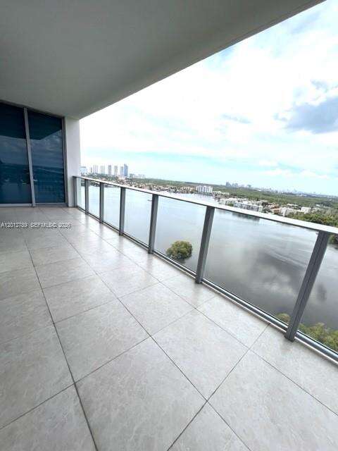 Marina Palms at 17111 Biscayne Blvd, North Miami Beach, FL 33160 - For Rent photo 39
