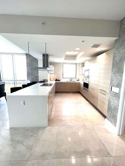Marina Palms at 17111 Biscayne Blvd, North Miami Beach, FL 33160 - For Rent photo 7