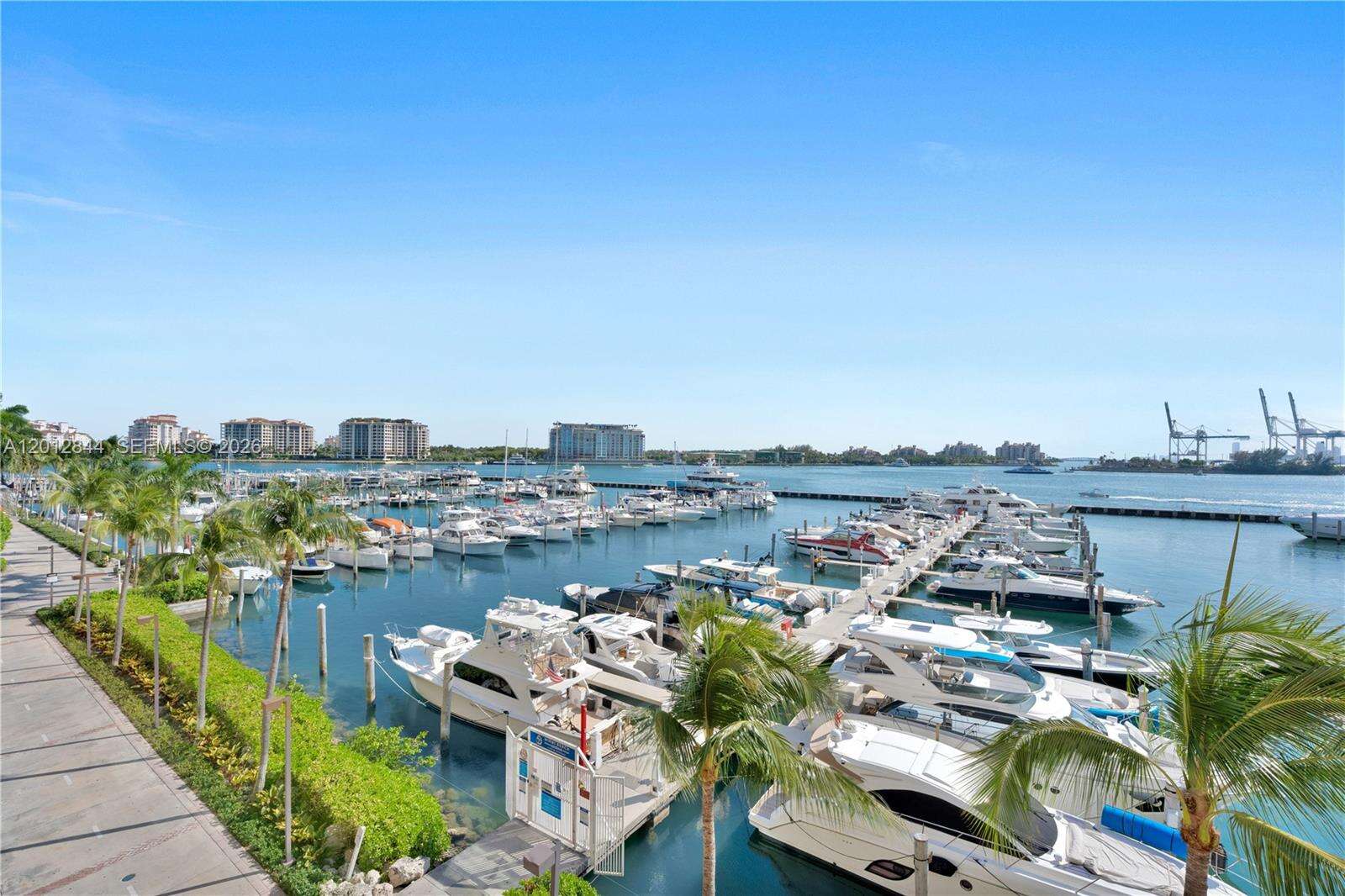 Yacht Club At Portofino at 90 Alton Rd, Miami Beach, FL 33139 - For Rent photo 17