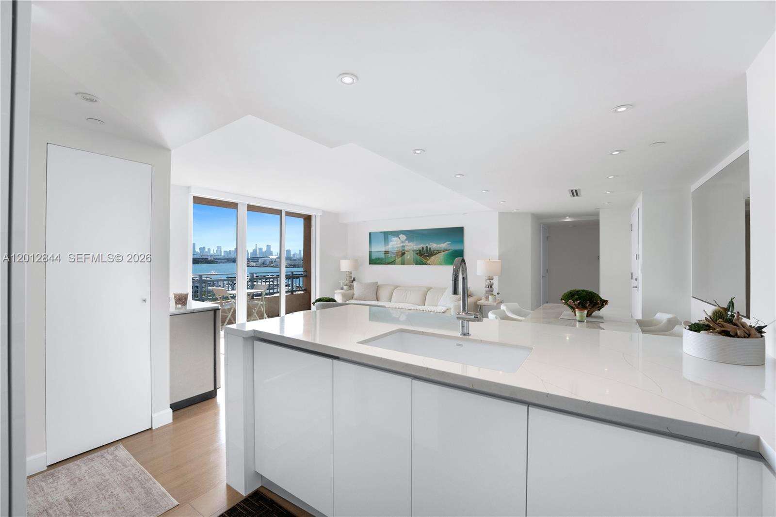 Yacht Club At Portofino at 90 Alton Rd, Miami Beach, FL 33139 - For Rent photo 18