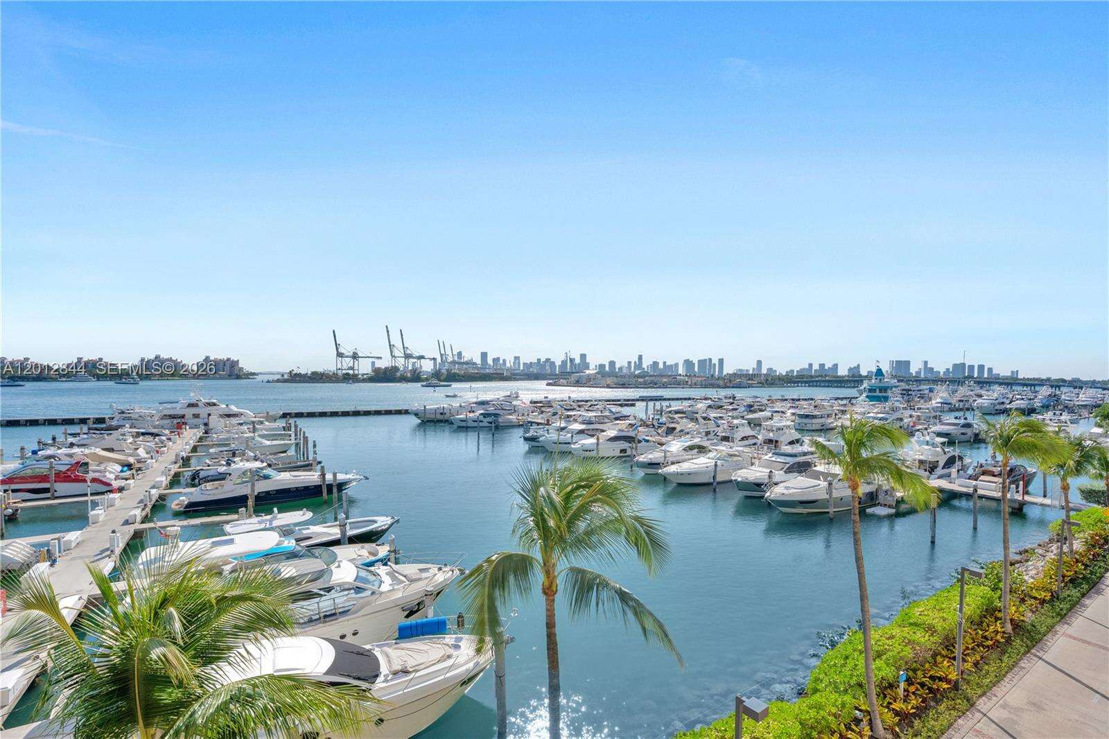 Yacht Club At Portofino at 90 Alton Rd, Miami Beach, FL 33139 - For Rent photo 22