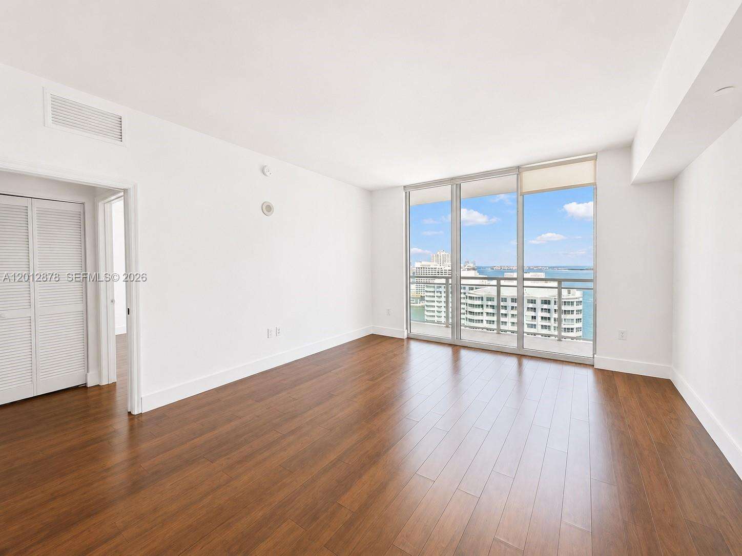 The Plaza On Brickell West at 951 Brickell Ave, Miami, FL 33131 - For Rent photo 2