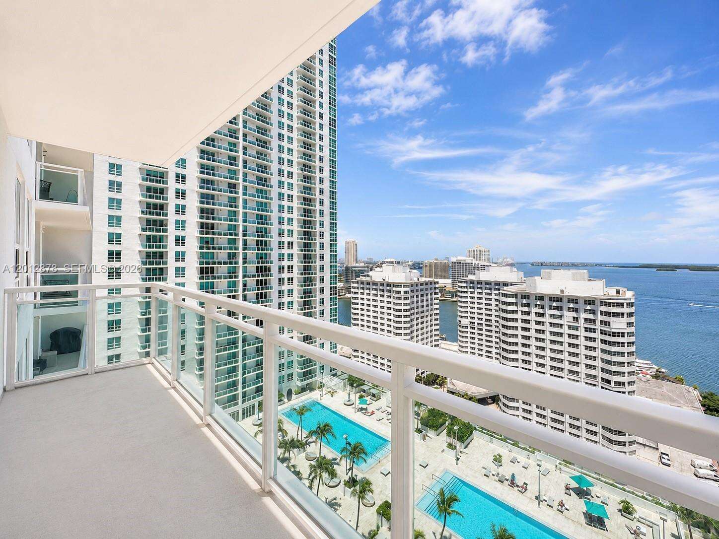 The Plaza On Brickell West at 951 Brickell Ave, Miami, FL 33131 - For Rent photo 11