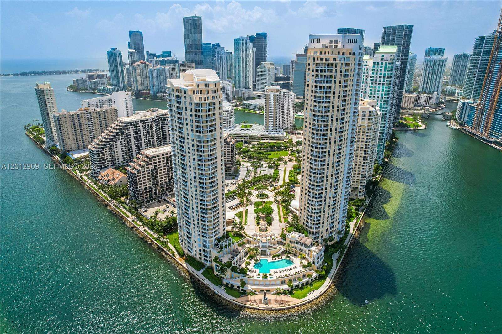 Three Tequesta Point at 848 Brickell Key Dr, Miami, FL 33131 - For Rent photo 2