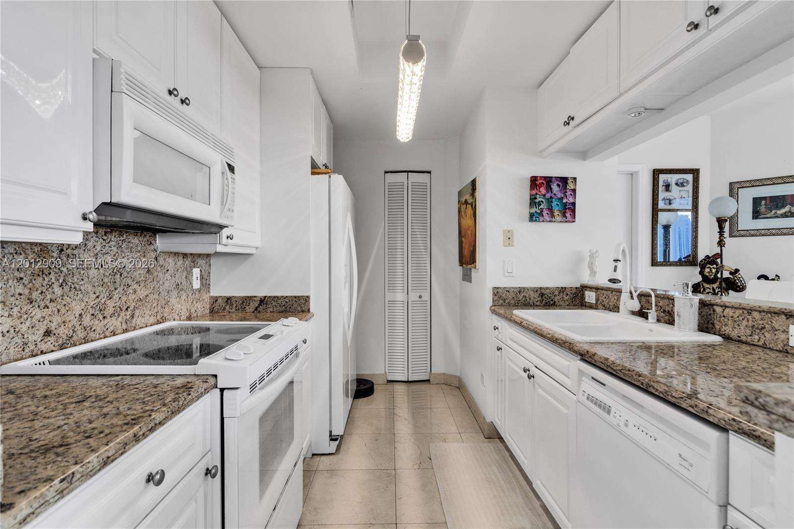 Three Tequesta Point at 848 Brickell Key Dr, Miami, FL 33131 - For Rent photo 12