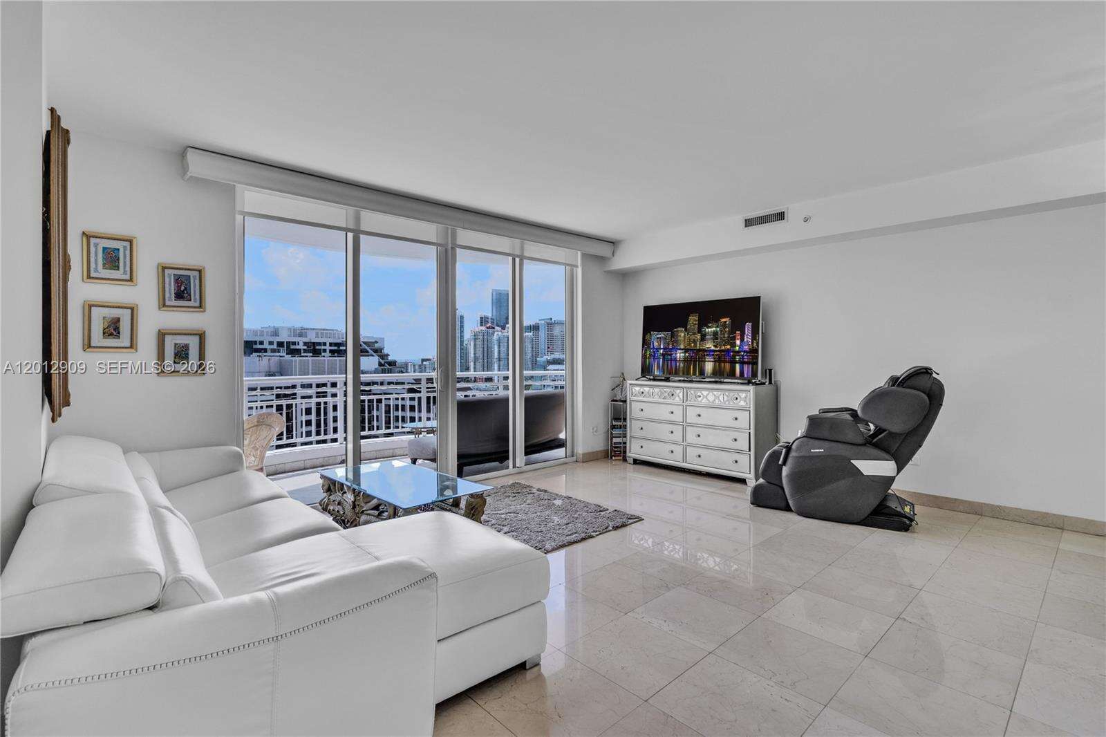 Three Tequesta Point at 848 Brickell Key Dr, Miami, FL 33131 - For Rent photo 6