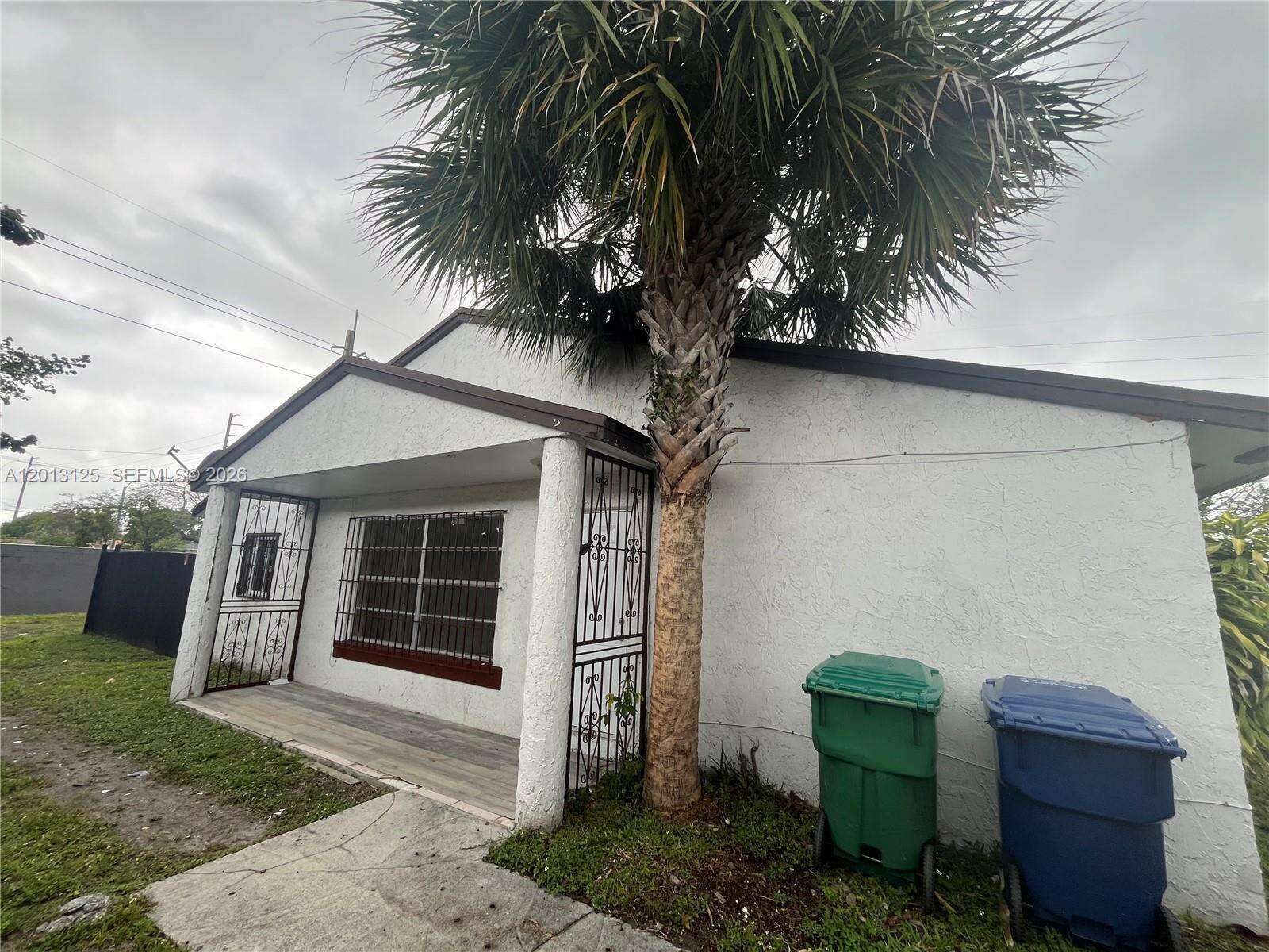 Del Prado at 18182 41 Pl, Miami Gardens, FL 33055 - For Rent photo 1