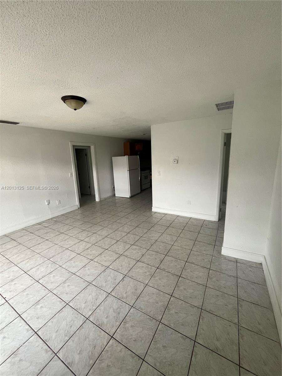 Del Prado at 18182 41 Pl, Miami Gardens, FL 33055 - For Rent photo 2
