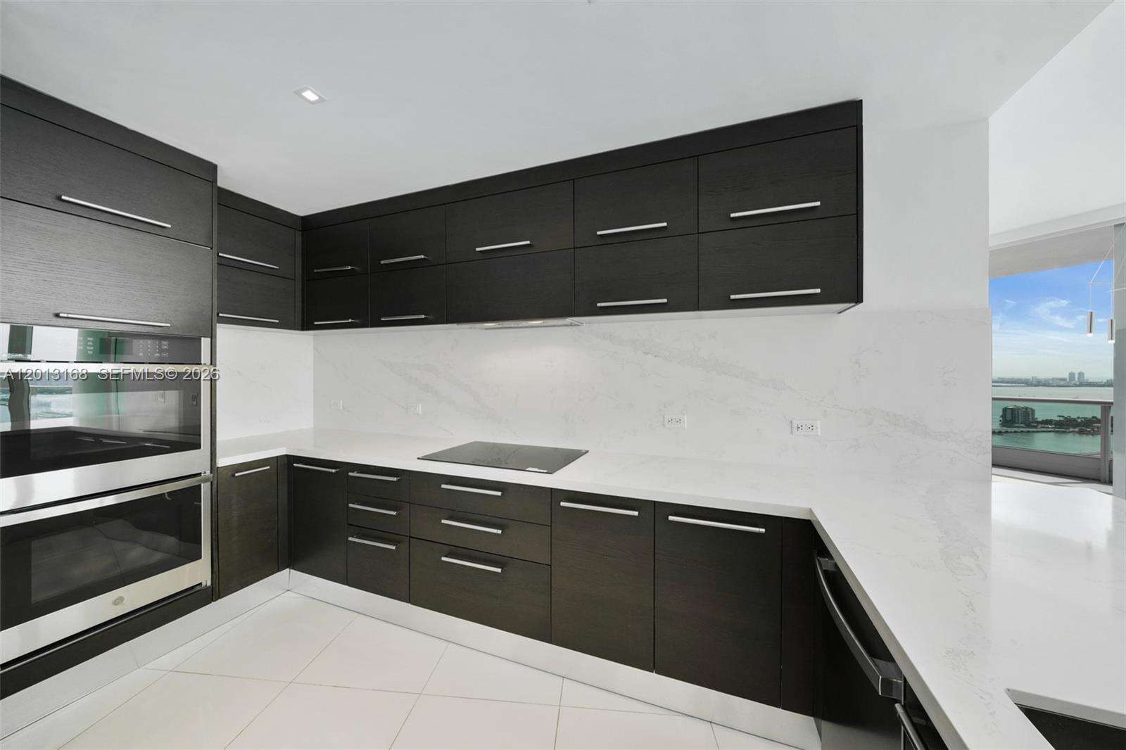 900 Biscayne at 900 Biscayne Blvd, Miami, FL 33132 - For Rent photo 15