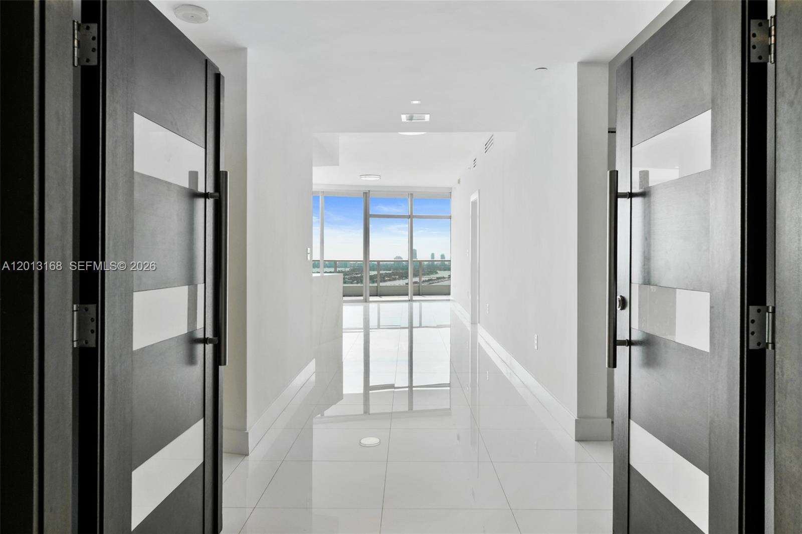 900 Biscayne at 900 Biscayne Blvd, Miami, FL 33132 - For Rent photo 18