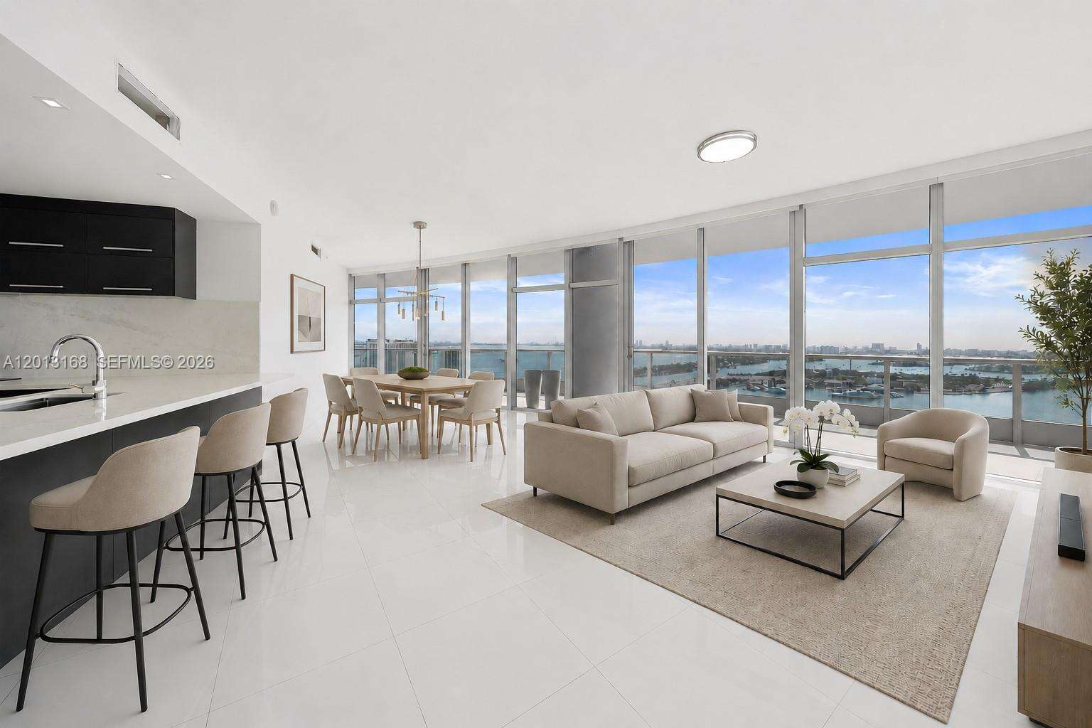 900 Biscayne at 900 Biscayne Blvd, Miami, FL 33132 - For Rent photo 3