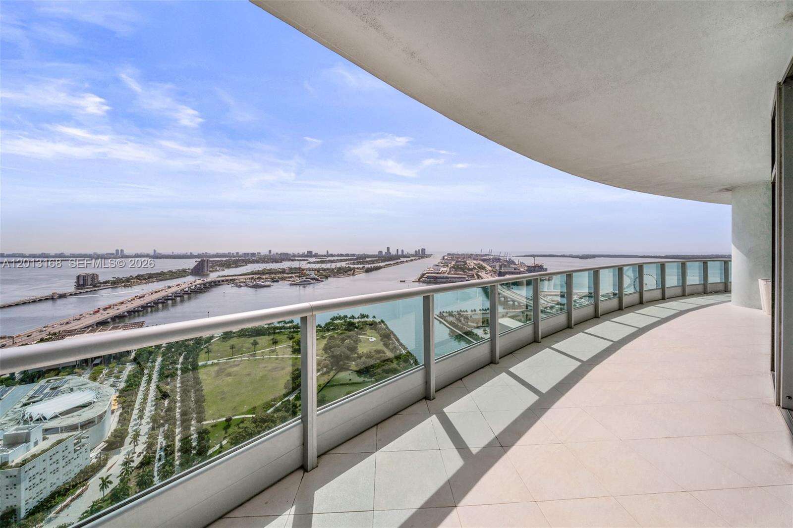 900 Biscayne at 900 Biscayne Blvd, Miami, FL 33132 - For Rent photo 32