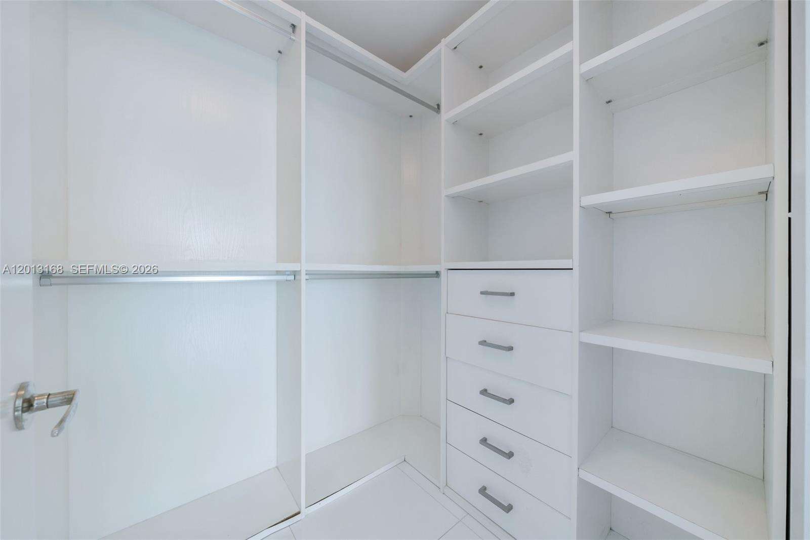 900 Biscayne at 900 Biscayne Blvd, Miami, FL 33132 - For Rent photo 9