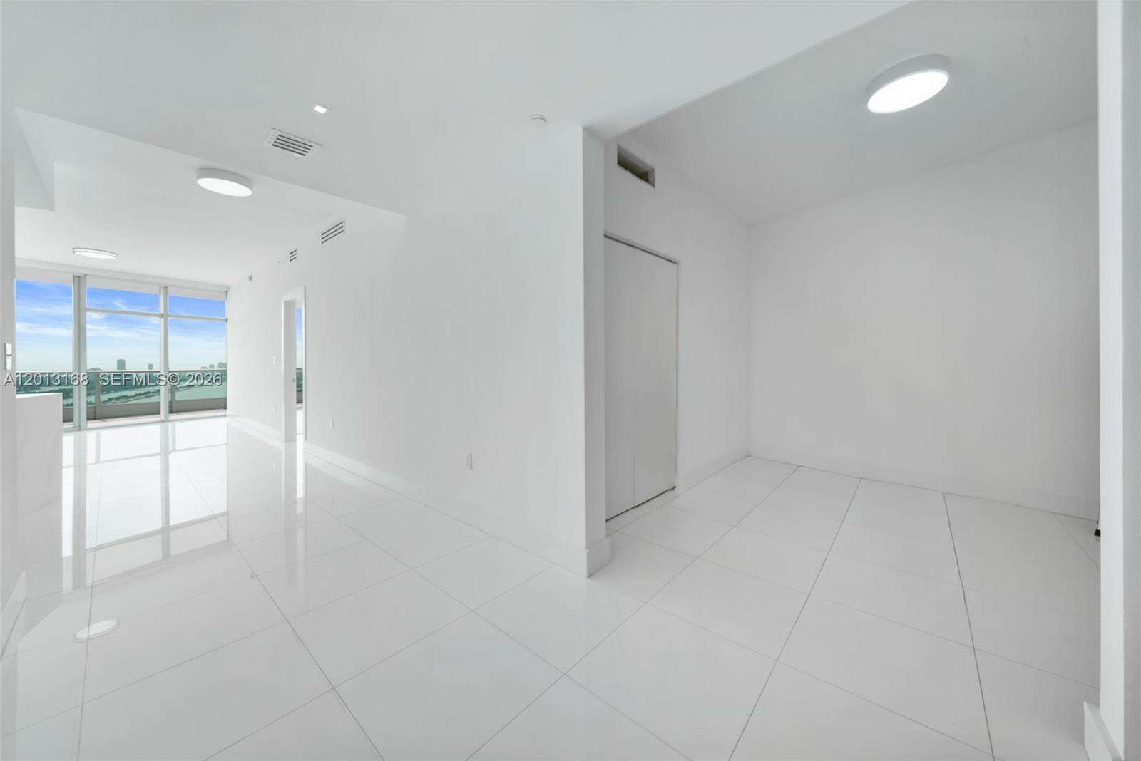 900 Biscayne at 900 Biscayne Blvd, Miami, FL 33132 - For Rent photo 10