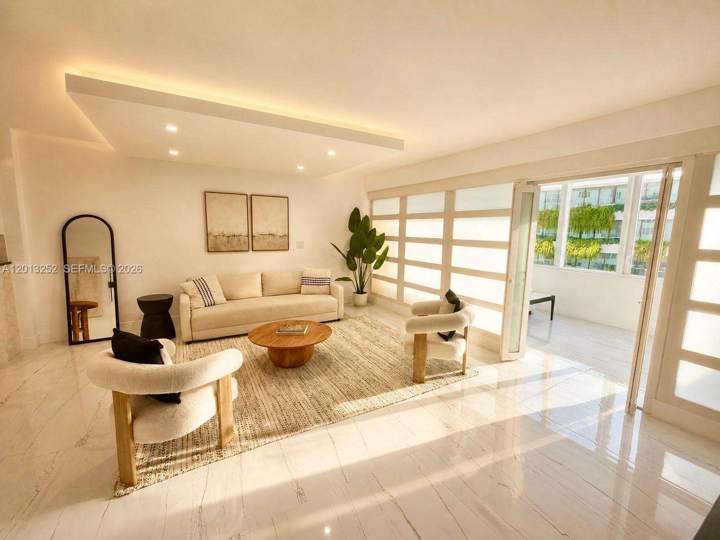 Roney Palace at 2301 Collins Ave, Miami Beach, FL 33139 - For Rent photo 1