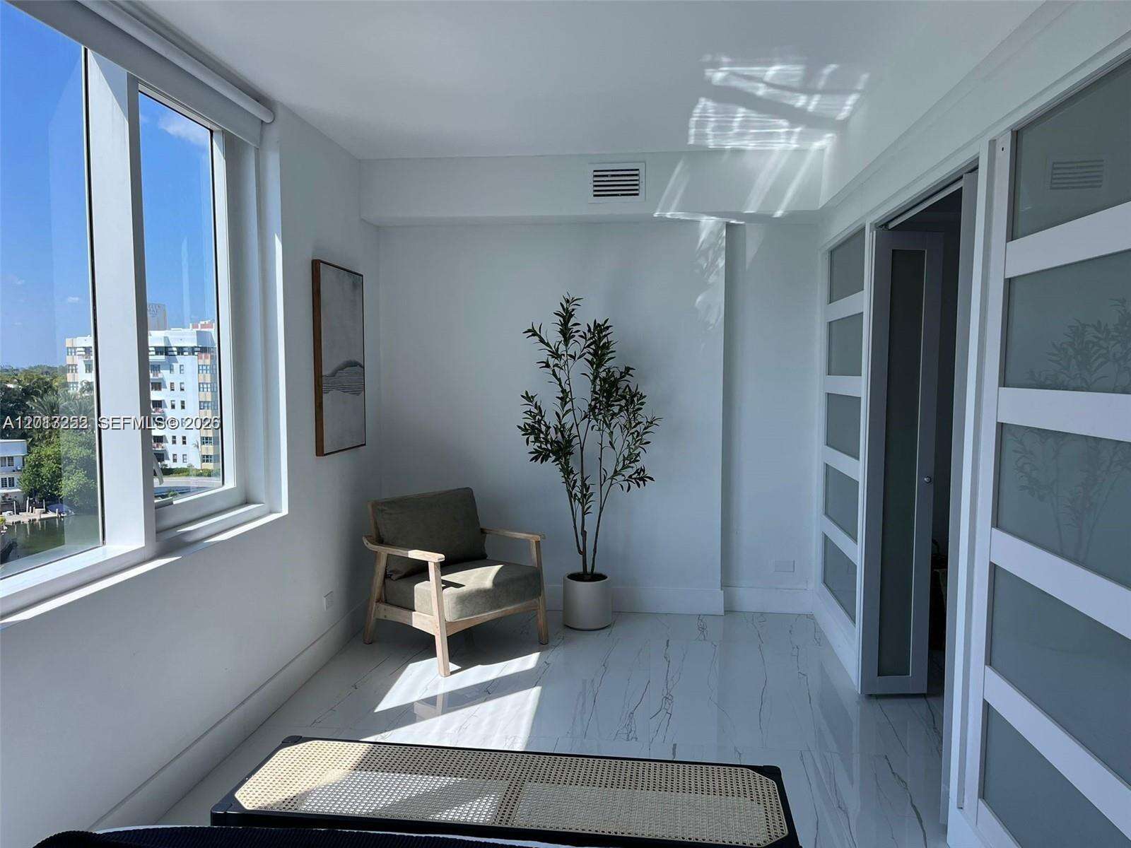 Roney Palace at 2301 Collins Ave, Miami Beach, FL 33139 - For Rent photo 13