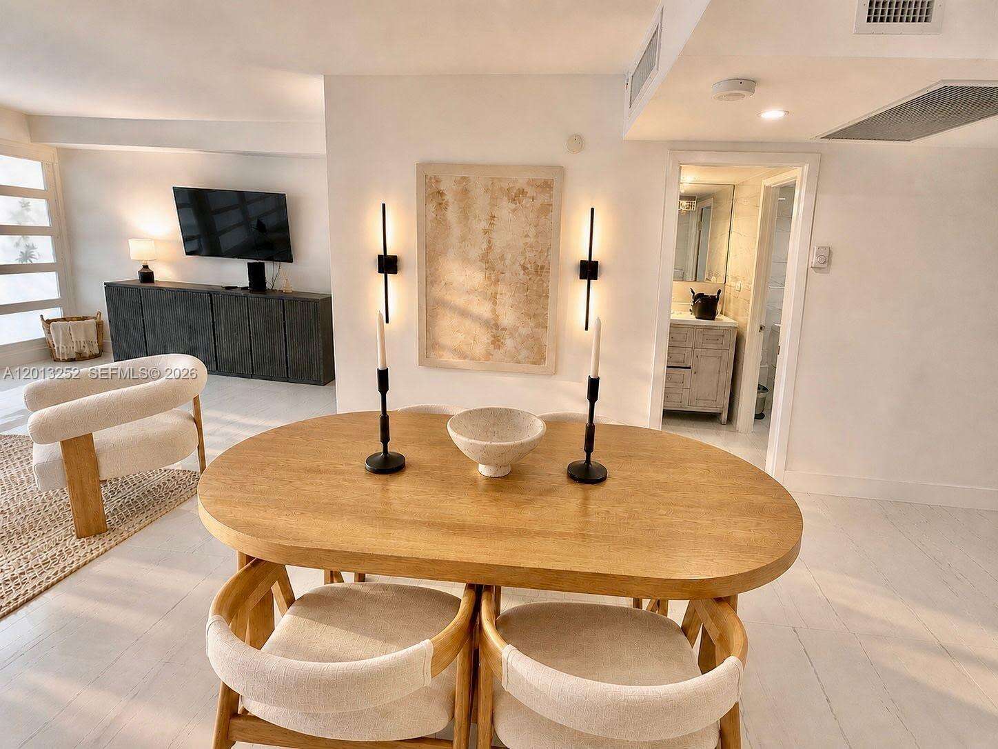 Roney Palace at 2301 Collins Ave, Miami Beach, FL 33139 - For Rent photo 5