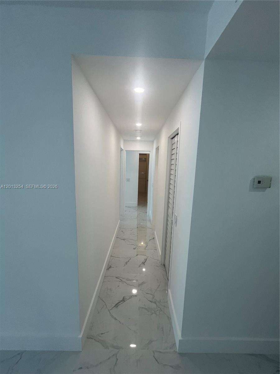 Alexander Towers at 3505 Ocean Dr, Hollywood, FL 33019 - For Rent photo 9
