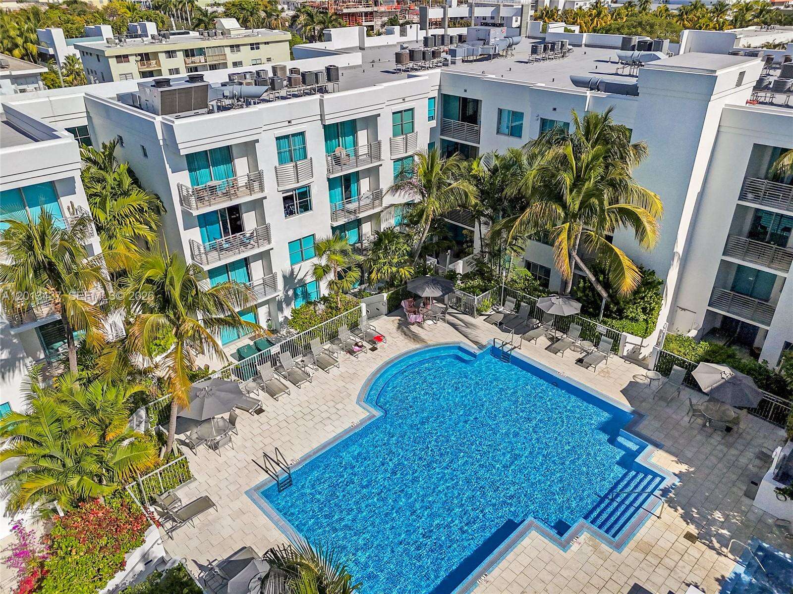 Cosmopolitan at 110 Washington Ave, Miami Beach, FL 33139 - For Rent photo 11