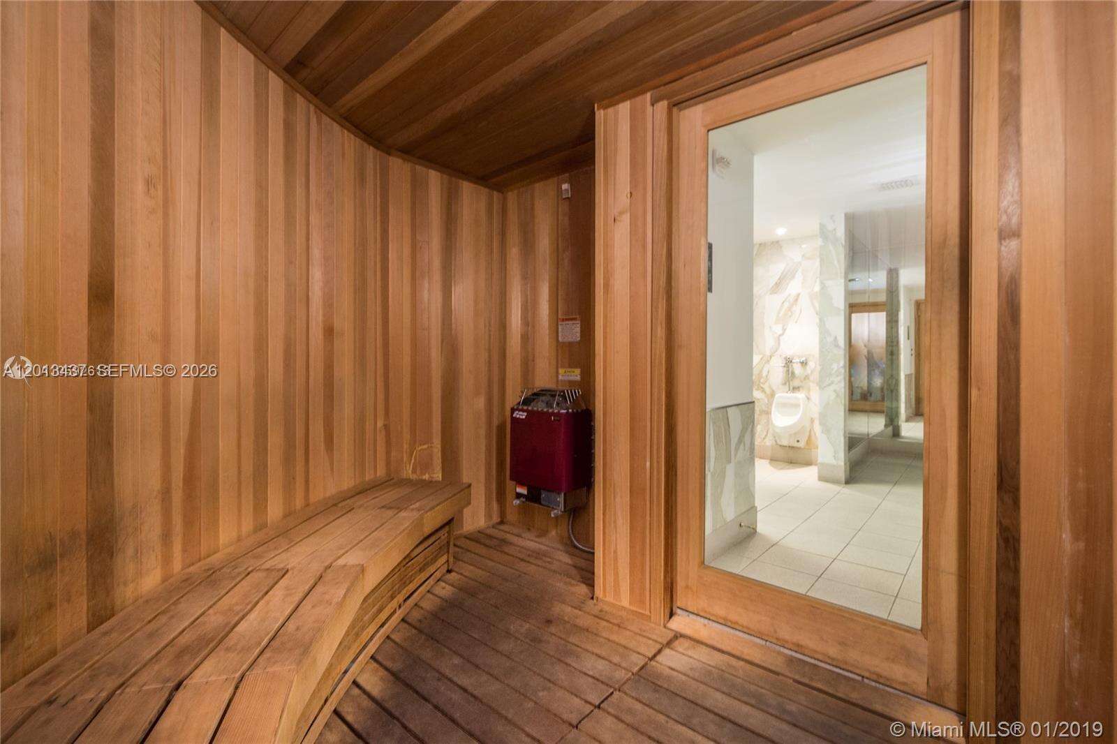 Cosmopolitan at 110 Washington Ave, Miami Beach, FL 33139 - For Rent photo 9