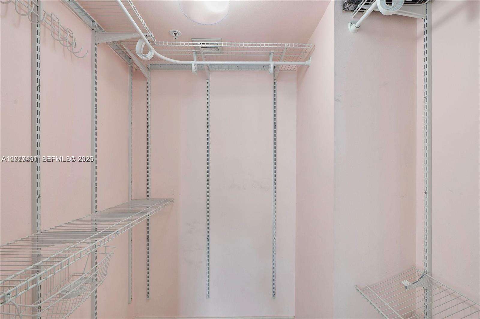 The Mark On Brickell at 1155 Brickell Bay Dr, Miami, FL 33131 - For Rent photo 13