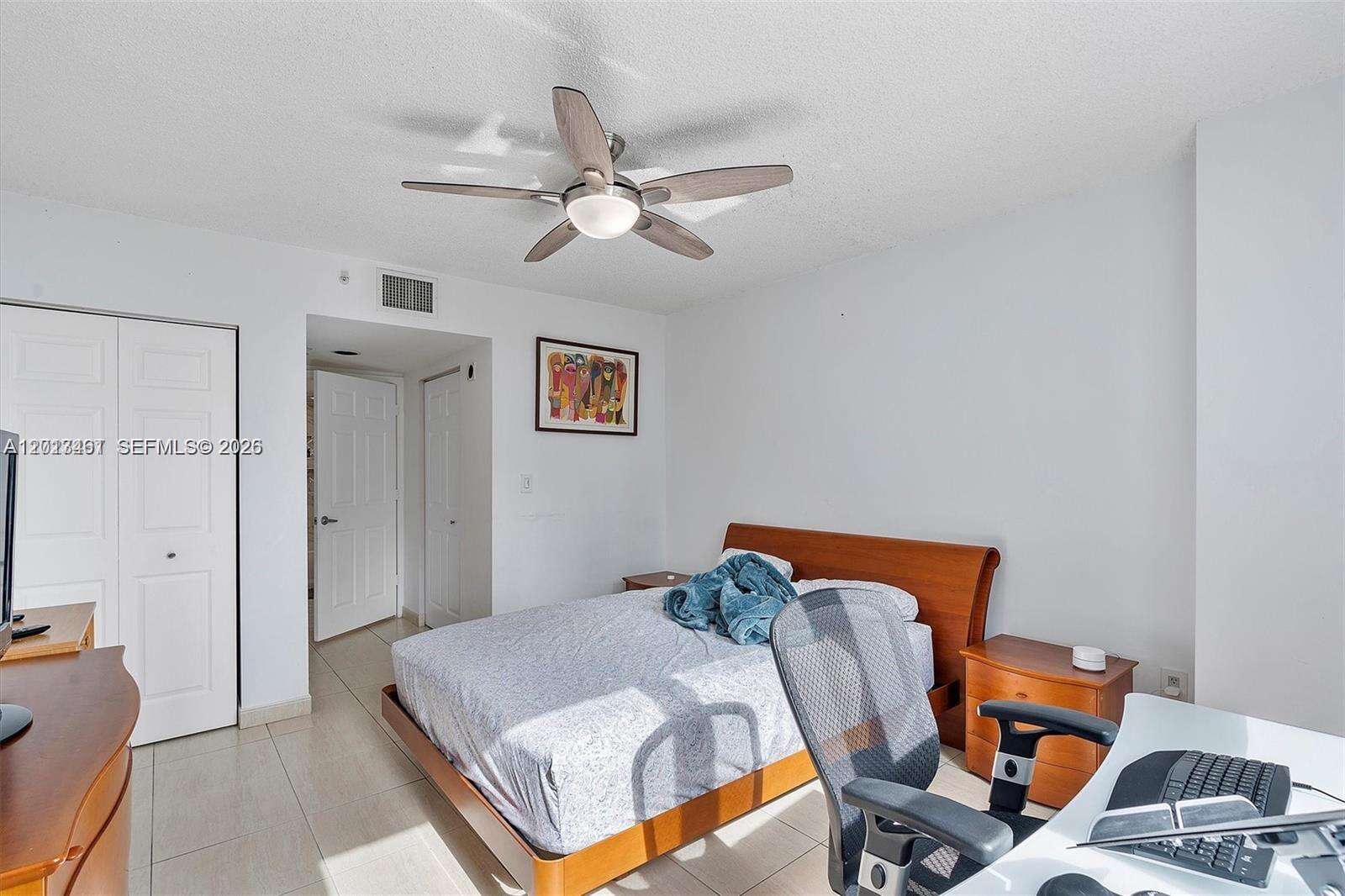 The Mark On Brickell at 1155 Brickell Bay Dr, Miami, FL 33131 - For Rent photo 8
