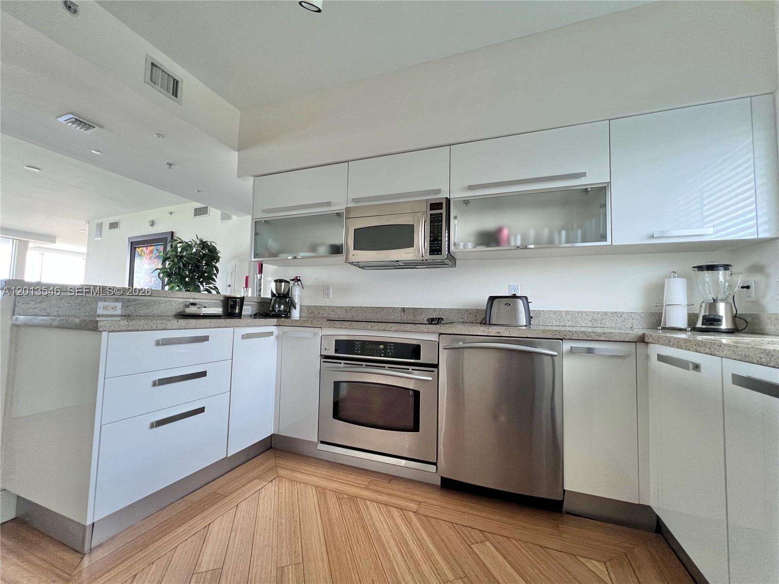 Blue at 601 36 St, Miami, FL 33137 - For Rent photo 8