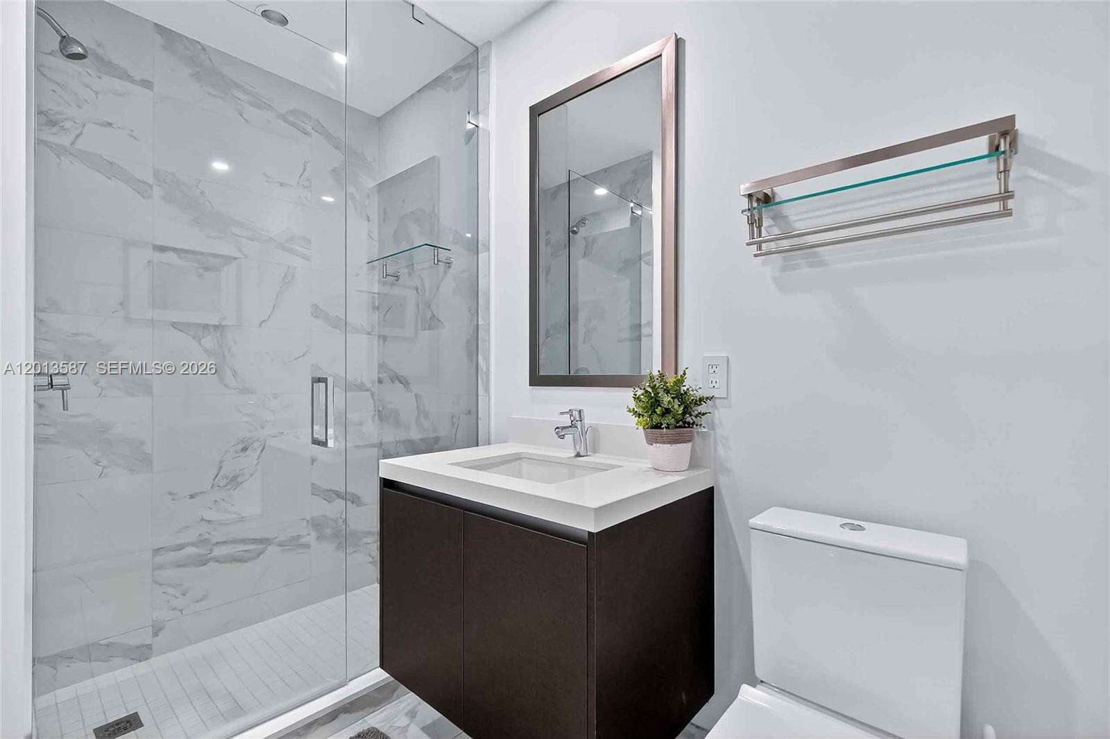 Paramount Miami Worldcenter at 851 1 Ave, Miami, FL 33132 - For Rent photo 17
