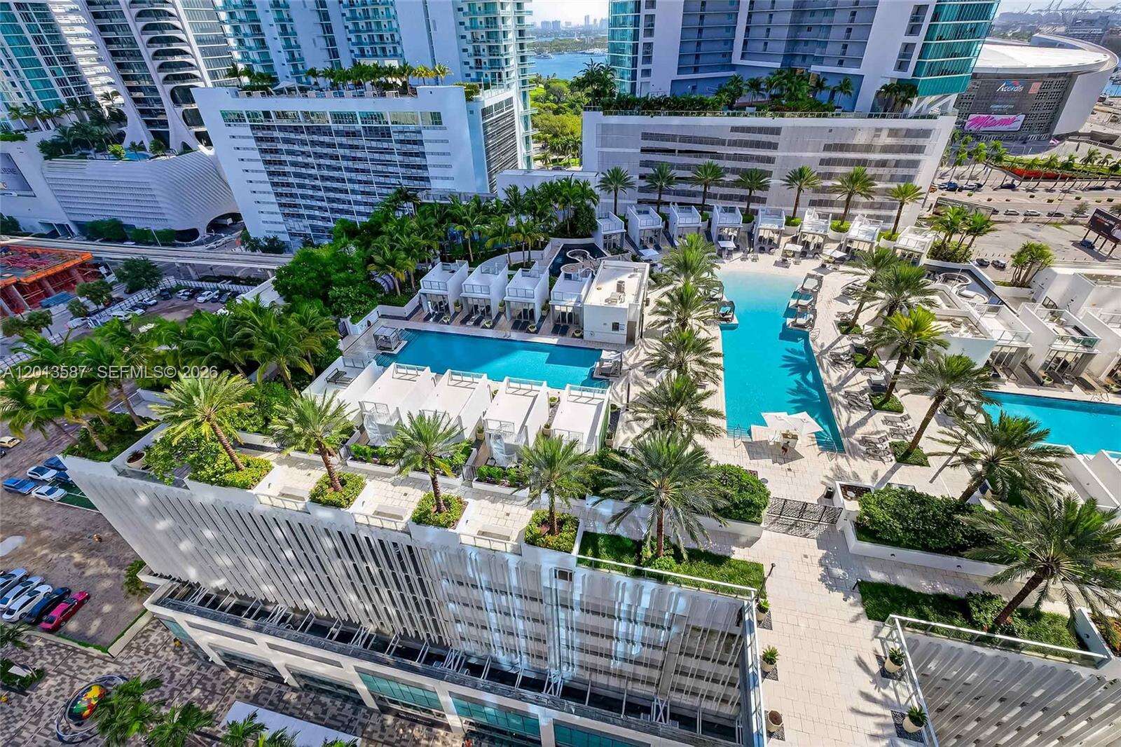 Paramount Miami Worldcenter at 851 1 Ave, Miami, FL 33132 - For Rent photo 29