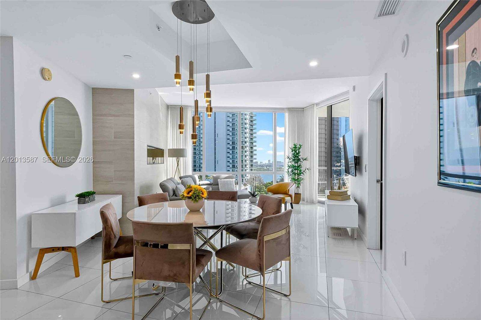 Paramount Miami Worldcenter at 851 1 Ave, Miami, FL 33132 - For Rent photo 34