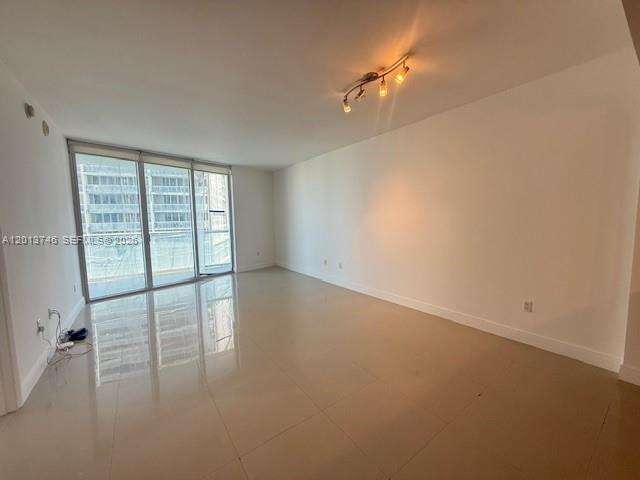 Icon Brickell 1 at 475 Brickell Ave, Miami, FL 33131 - For Rent photo 5