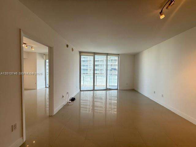 Icon Brickell 1 at 475 Brickell Ave, Miami, FL 33131 - For Rent photo 6