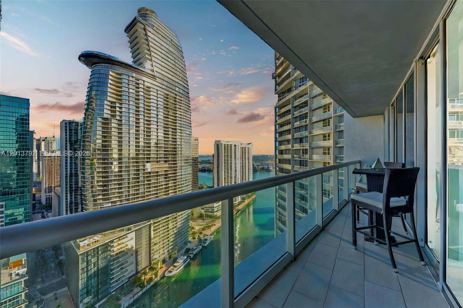 Icon Brickell 1 at 475 Brickell Ave, Miami, FL 33131 - For Rent photo 1