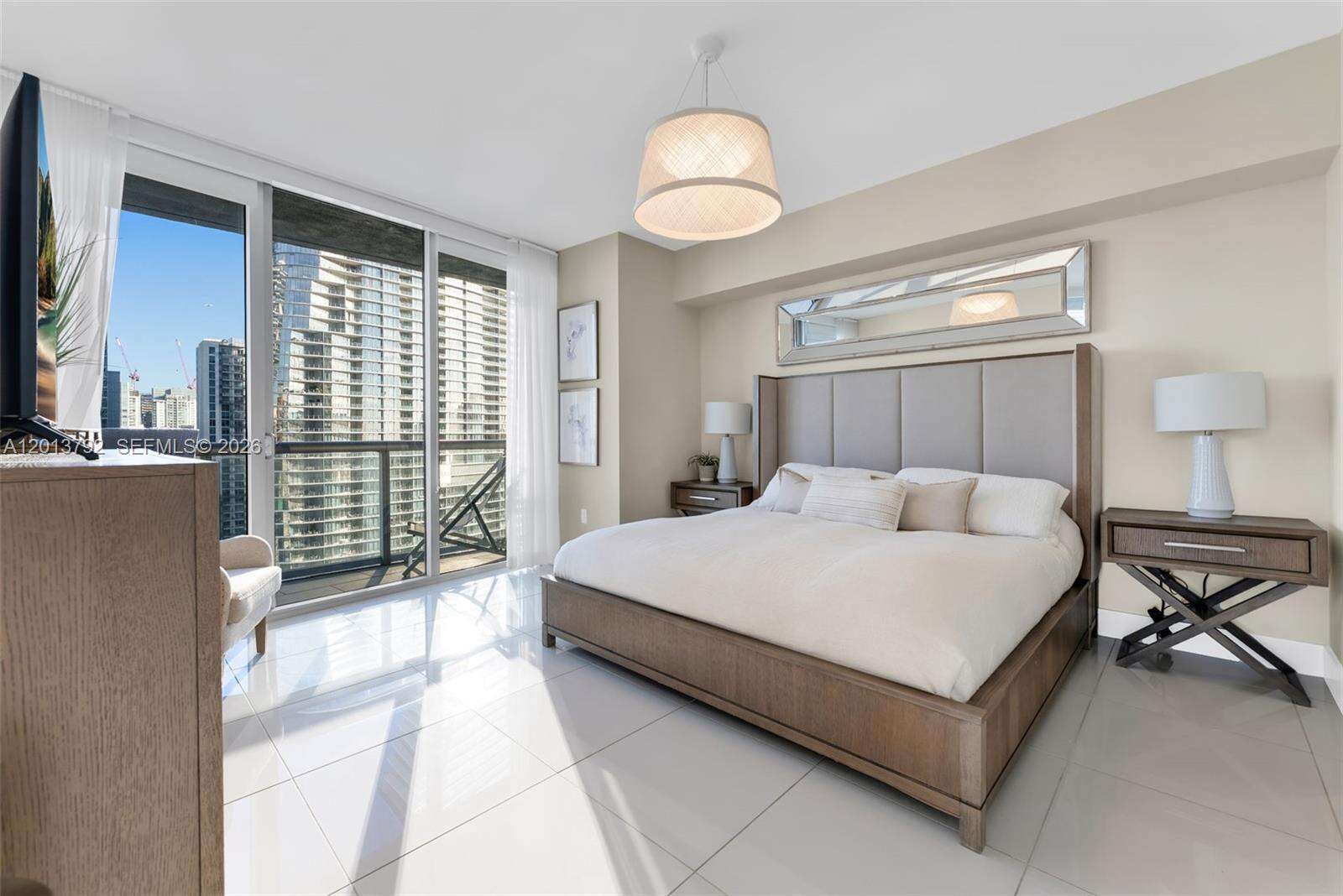 Icon Brickell 1 at 475 Brickell Ave, Miami, FL 33131 - For Rent photo 11