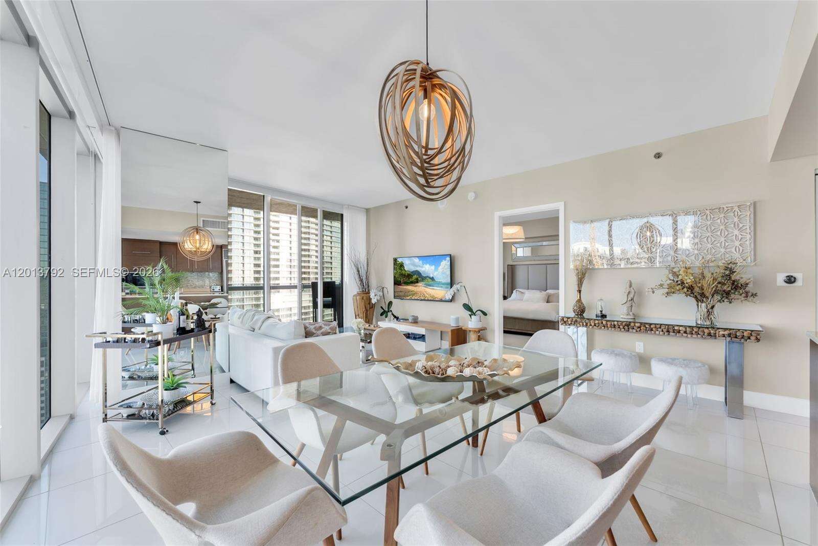 Icon Brickell 1 at 475 Brickell Ave, Miami, FL 33131 - For Rent photo 3