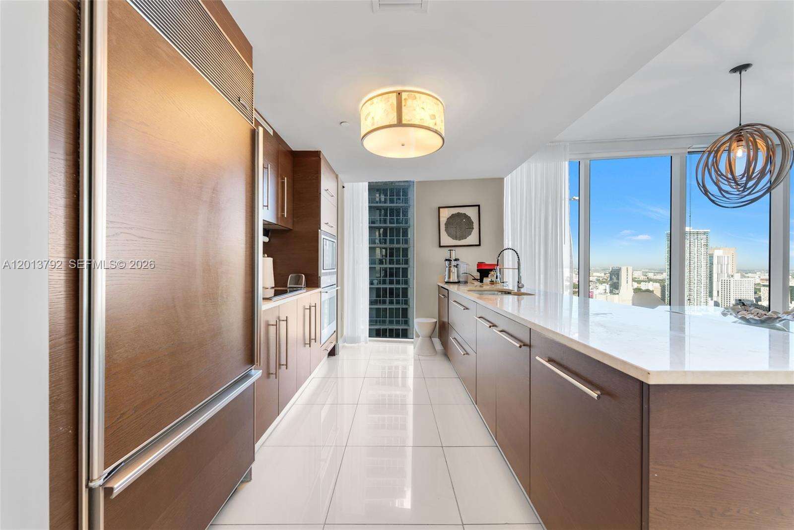Icon Brickell 1 at 475 Brickell Ave, Miami, FL 33131 - For Rent photo 9
