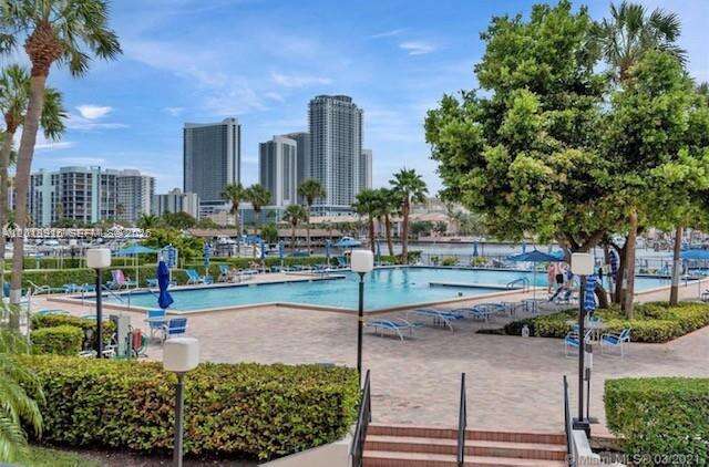 The Olympus at 2500 Parkview Dr, Hallandale Beach, FL 33009 - For Rent photo 23