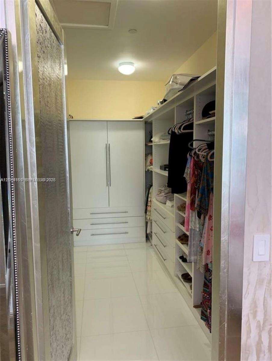 Trump Tower 2 at 15901 Collins Ave, Sunny Isles Beach, FL 33160 - For Rent photo 21