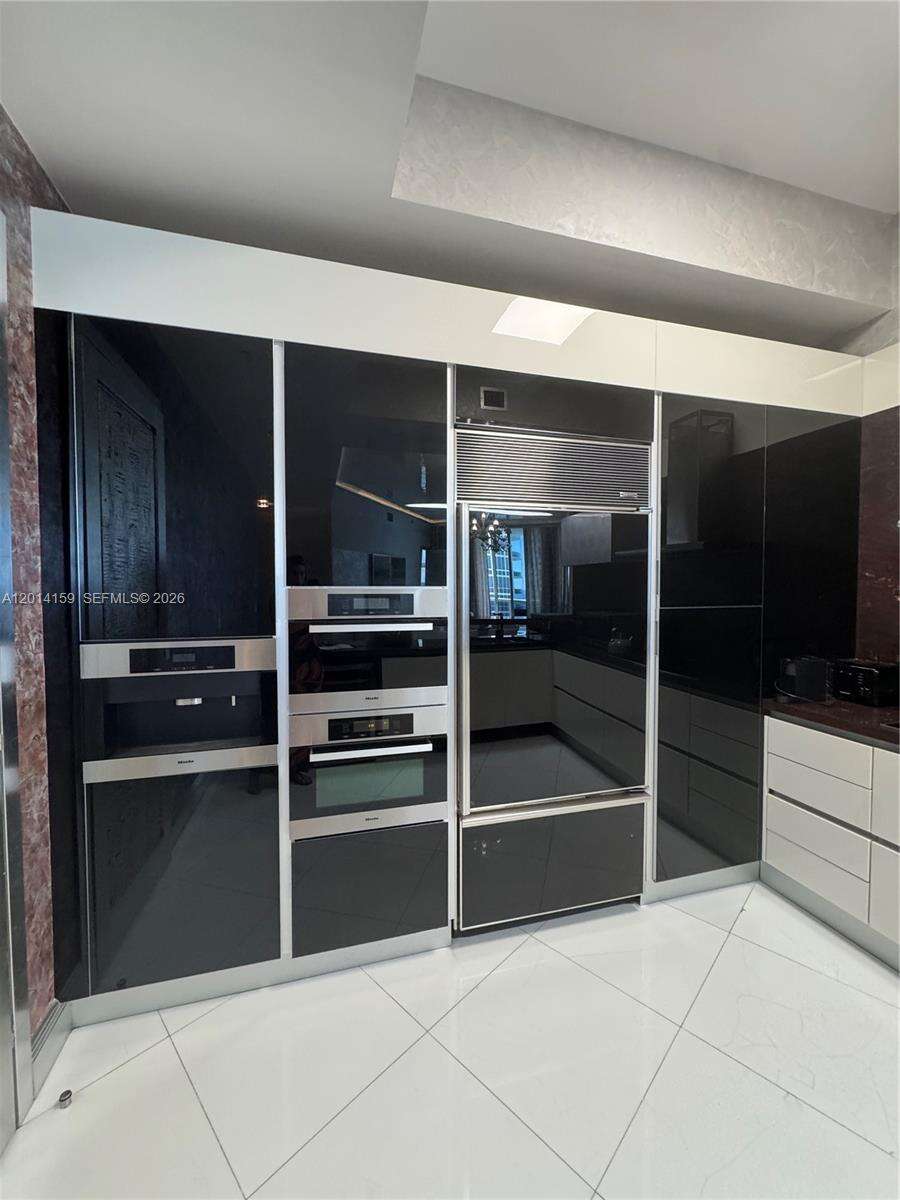Trump Tower 2 at 15901 Collins Ave, Sunny Isles Beach, FL 33160 - For Rent photo 8