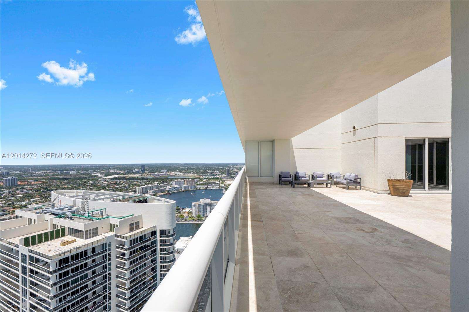 The Beach Club Two at 1830 Ocean Dr, Hallandale Beach, FL 33009 - For Rent photo 26
