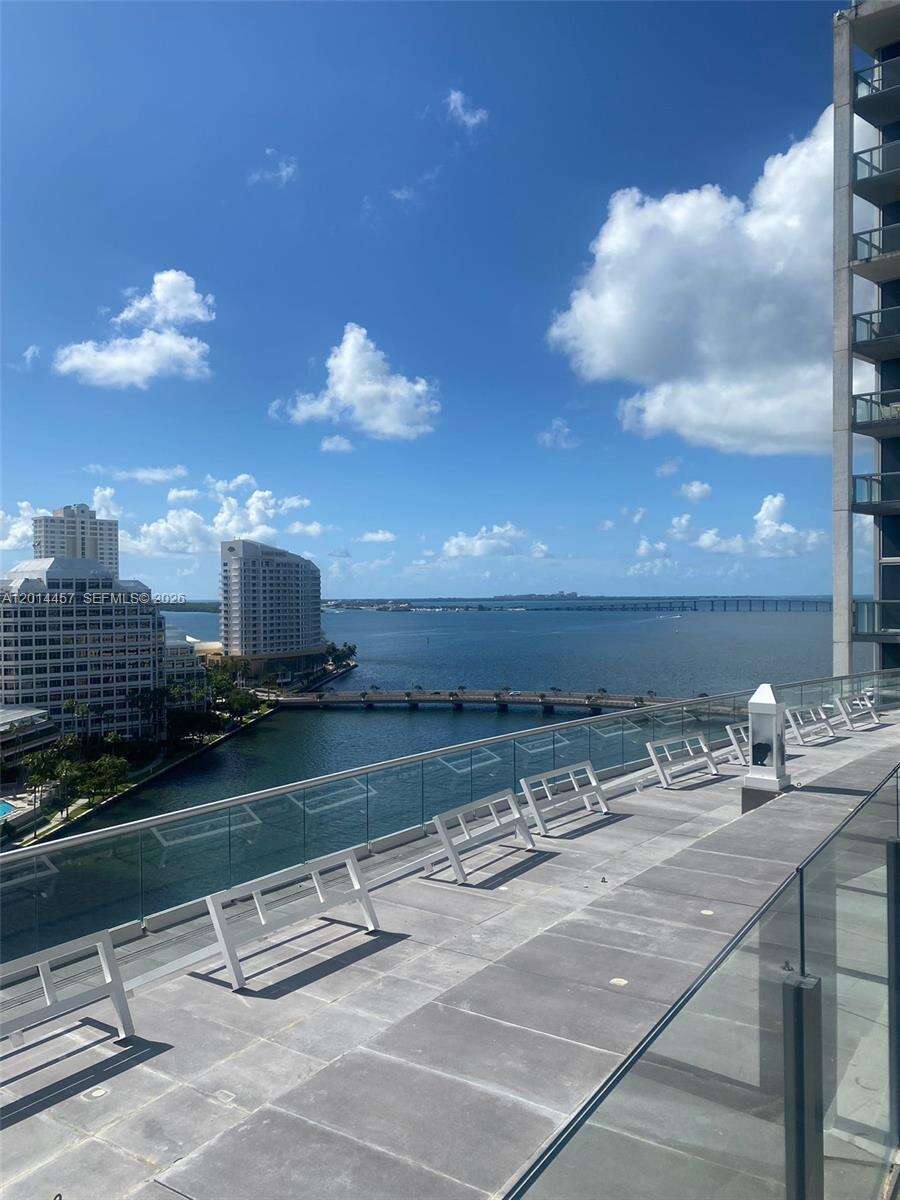 Icon Brickell 1 at 475 Brickell Ave, Miami, FL 33131 - For Rent photo 11