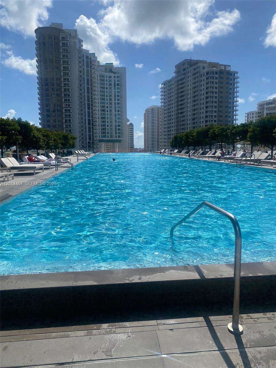 Icon Brickell 1 at 475 Brickell Ave, Miami, FL 33131 - For Rent photo 9