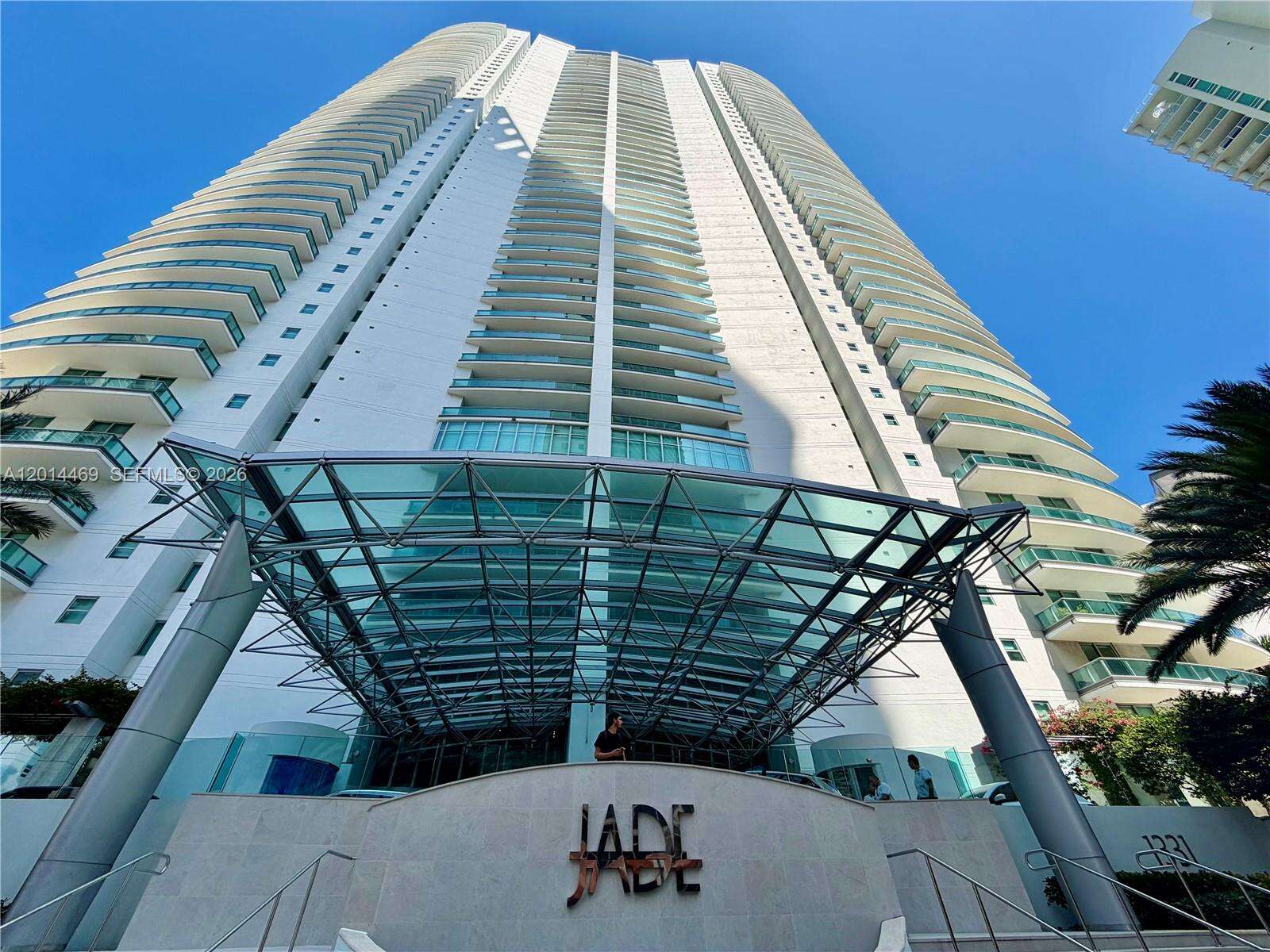 Jade At Brickell Bay at 1331 Brickell Bay Dr, Miami, FL 33131 - For Rent photo 1