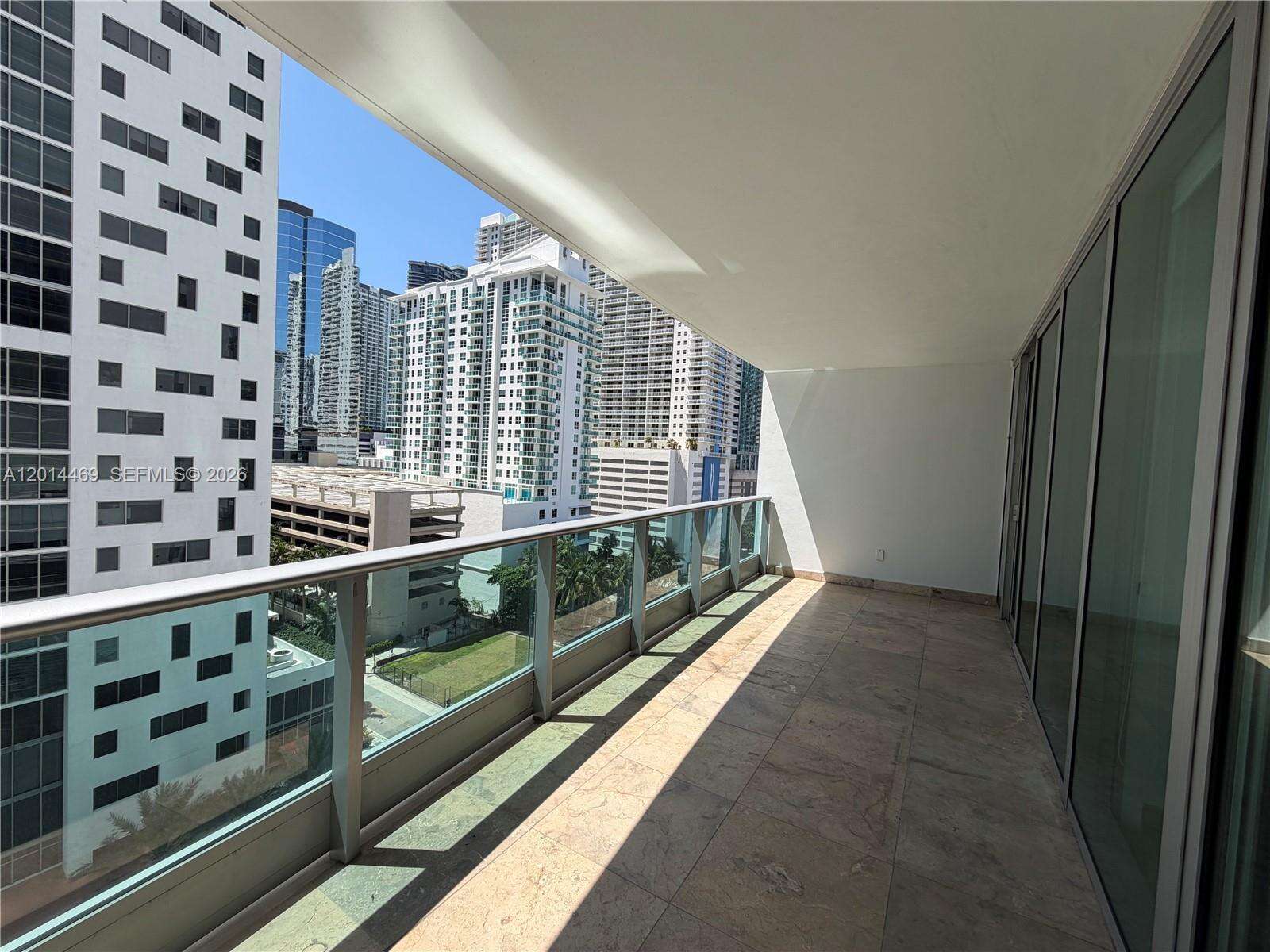 Jade At Brickell Bay at 1331 Brickell Bay Dr, Miami, FL 33131 - For Rent photo 11