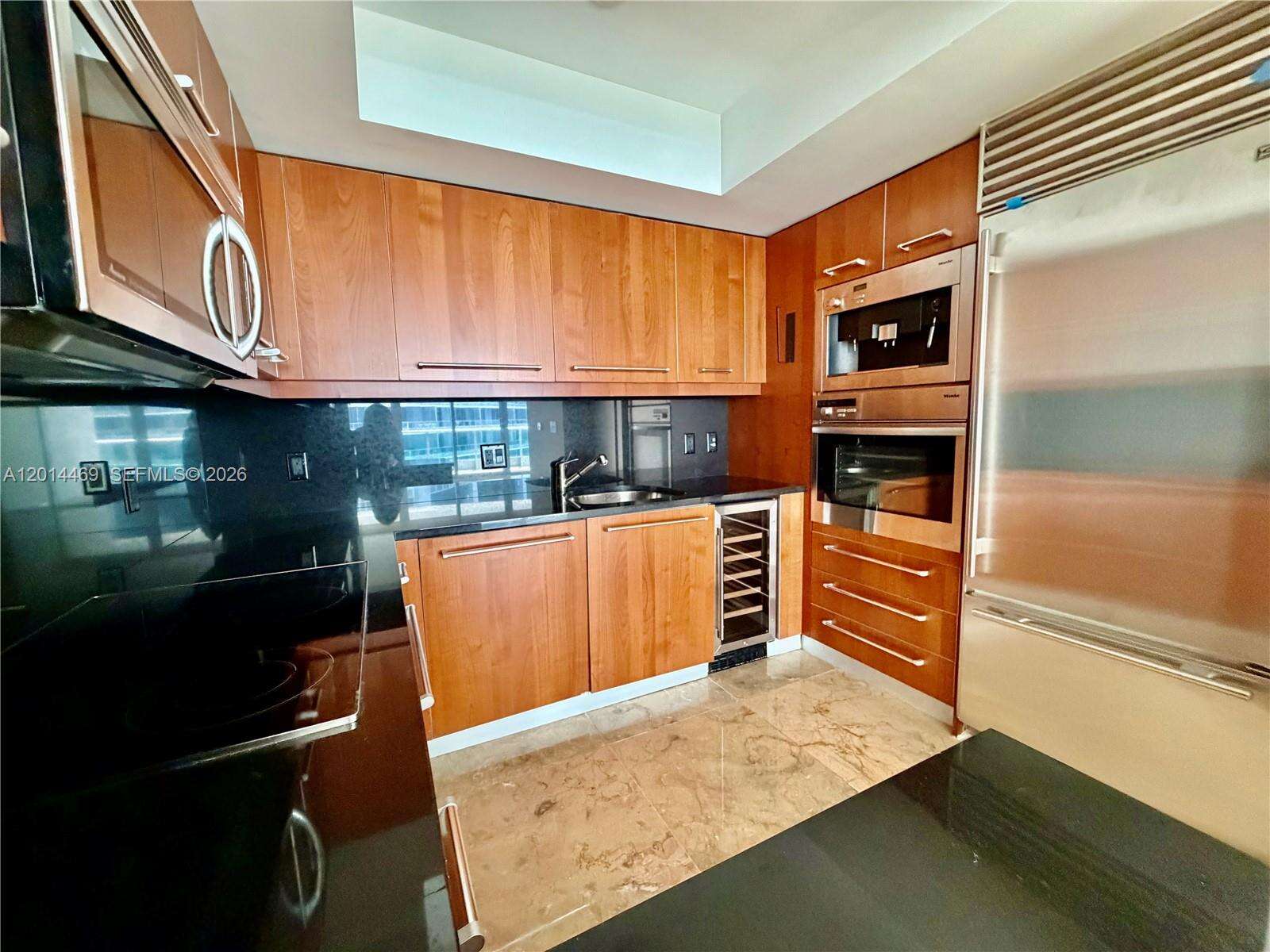 Jade At Brickell Bay at 1331 Brickell Bay Dr, Miami, FL 33131 - For Rent photo 16