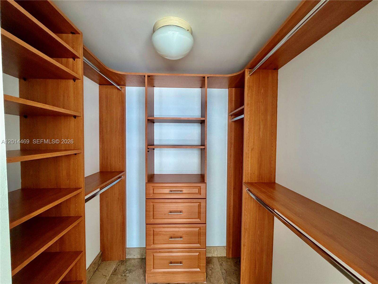 Jade At Brickell Bay at 1331 Brickell Bay Dr, Miami, FL 33131 - For Rent photo 24