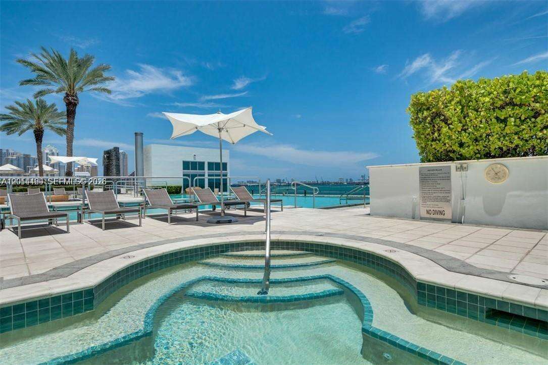 Jade At Brickell Bay at 1331 Brickell Bay Dr, Miami, FL 33131 - For Rent photo 32